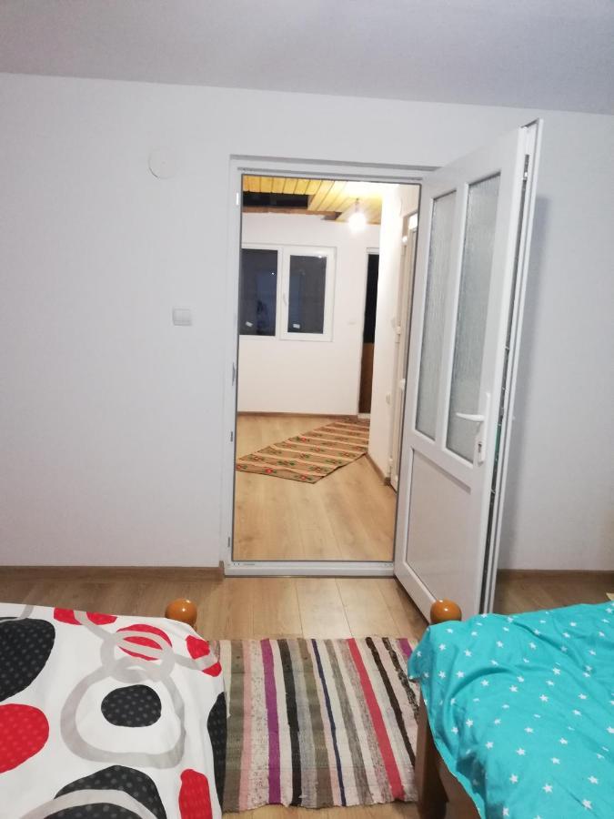 Cabana Trif Arada Exterior foto